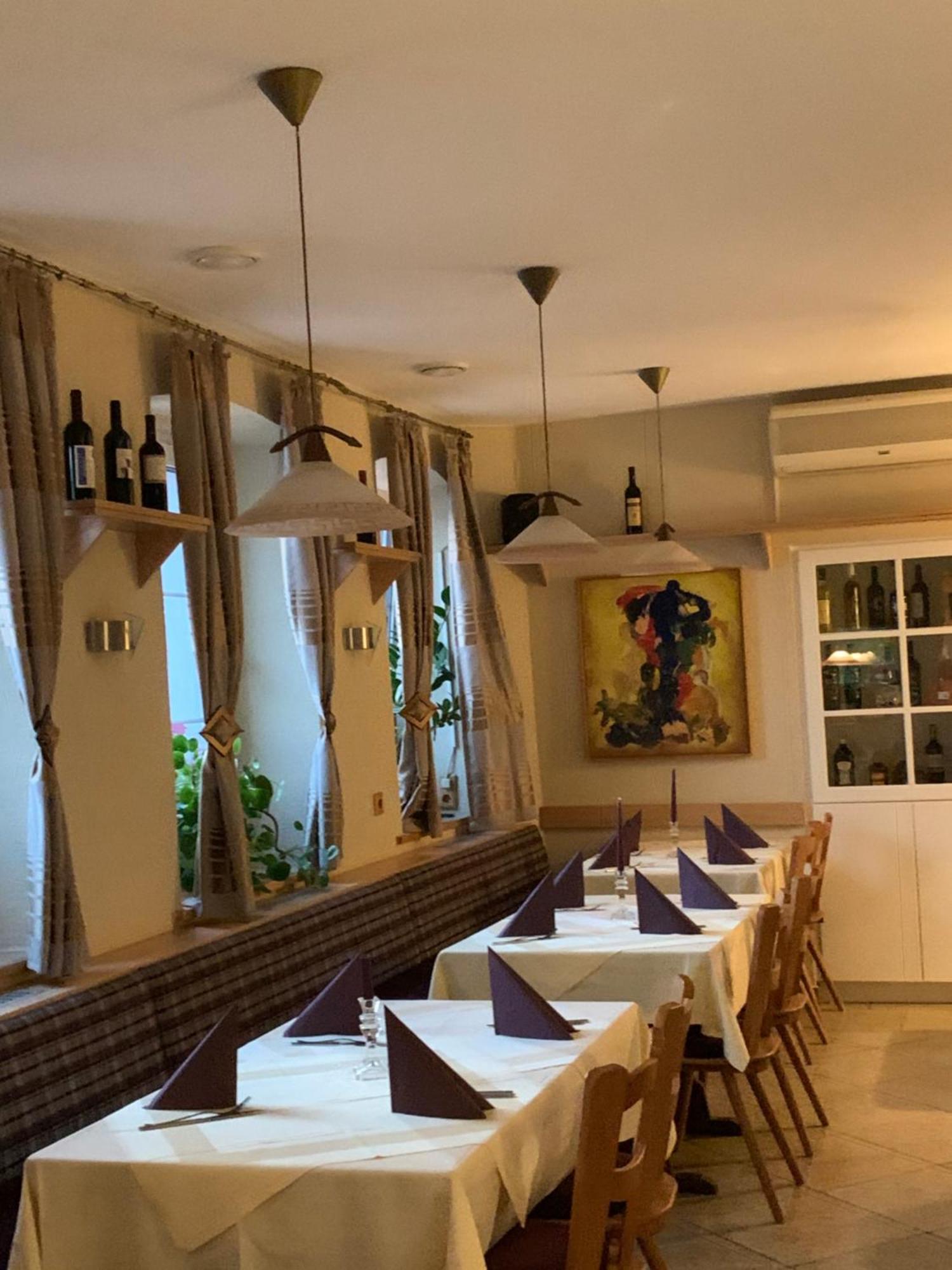 Hotel Pizzeria Da Beni Kochersteinsfeld Exterior photo